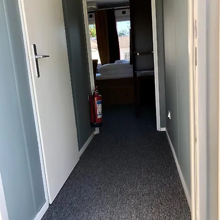 Tromoy Budget Færvik